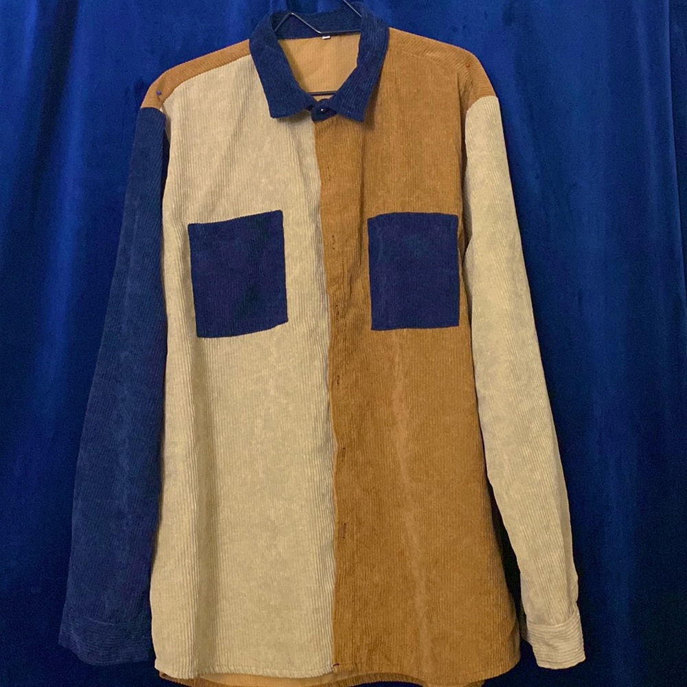 Vintage aesthetic Button up